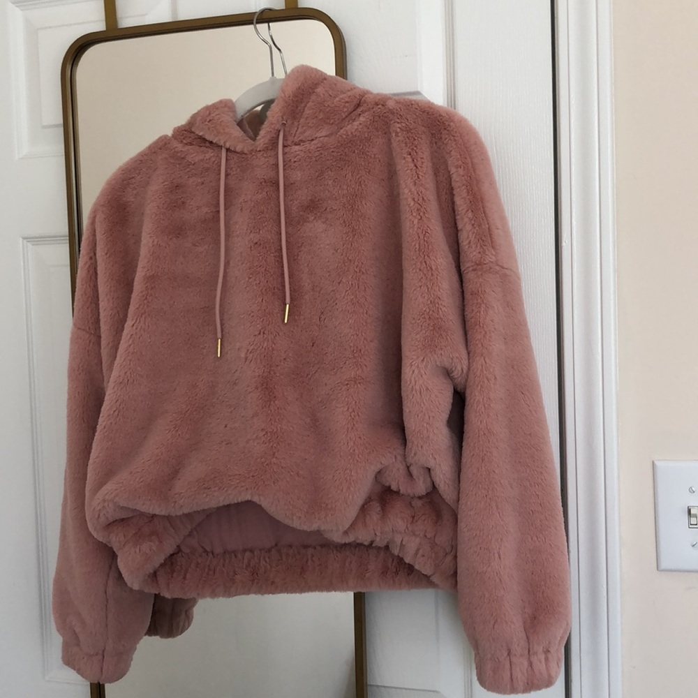 Faux Fur Hoodie💞💕